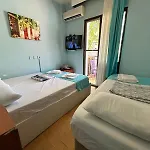 Otel Yeşim Çeşme